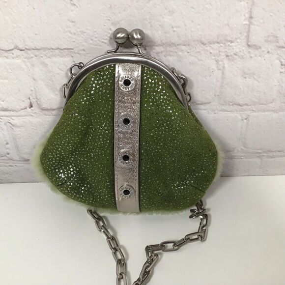 Cole Haan G Series Small Green Shearling Kiss Lock Crossbody Bag Chainlink Strap - Picture 1 of 10